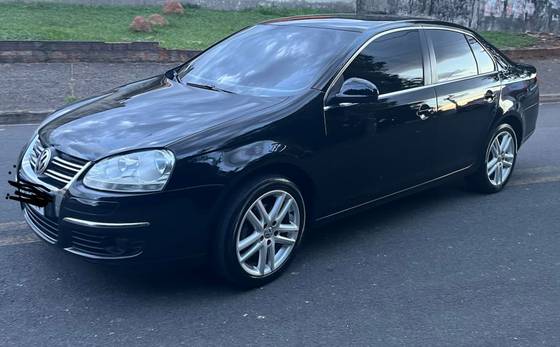 VOLKSWAGEN JETTA 2.5 I 20V 170CV GASOLINA 4P TIPTRONIC
